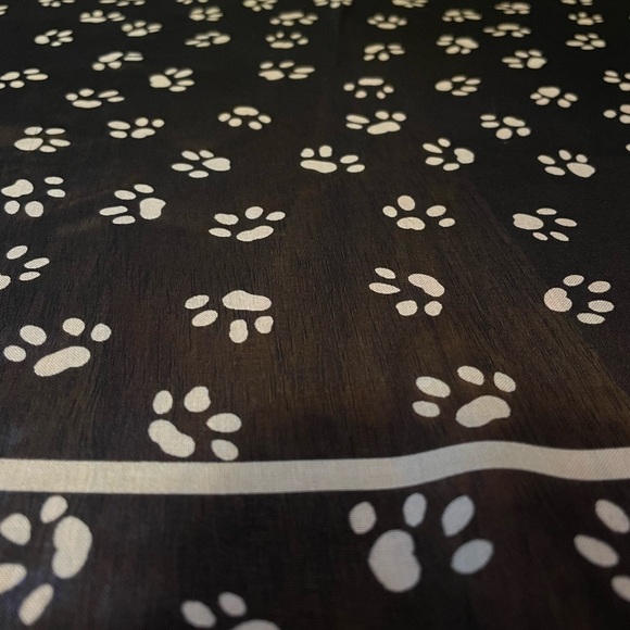 Silky vintage style scarf - Picture 3 of 7